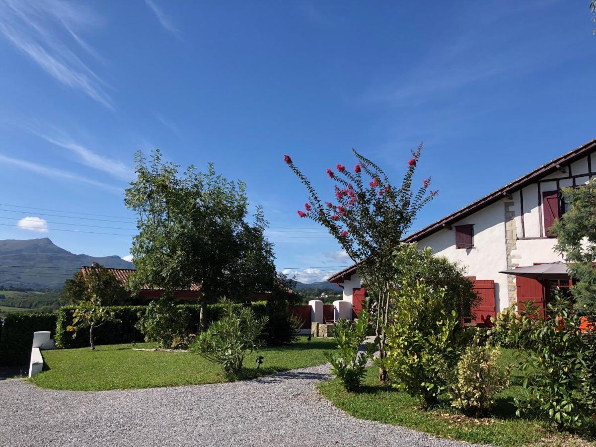 La Ferme D'Ika Panzió Saint-Jean-de-Luz Kültér fotó
